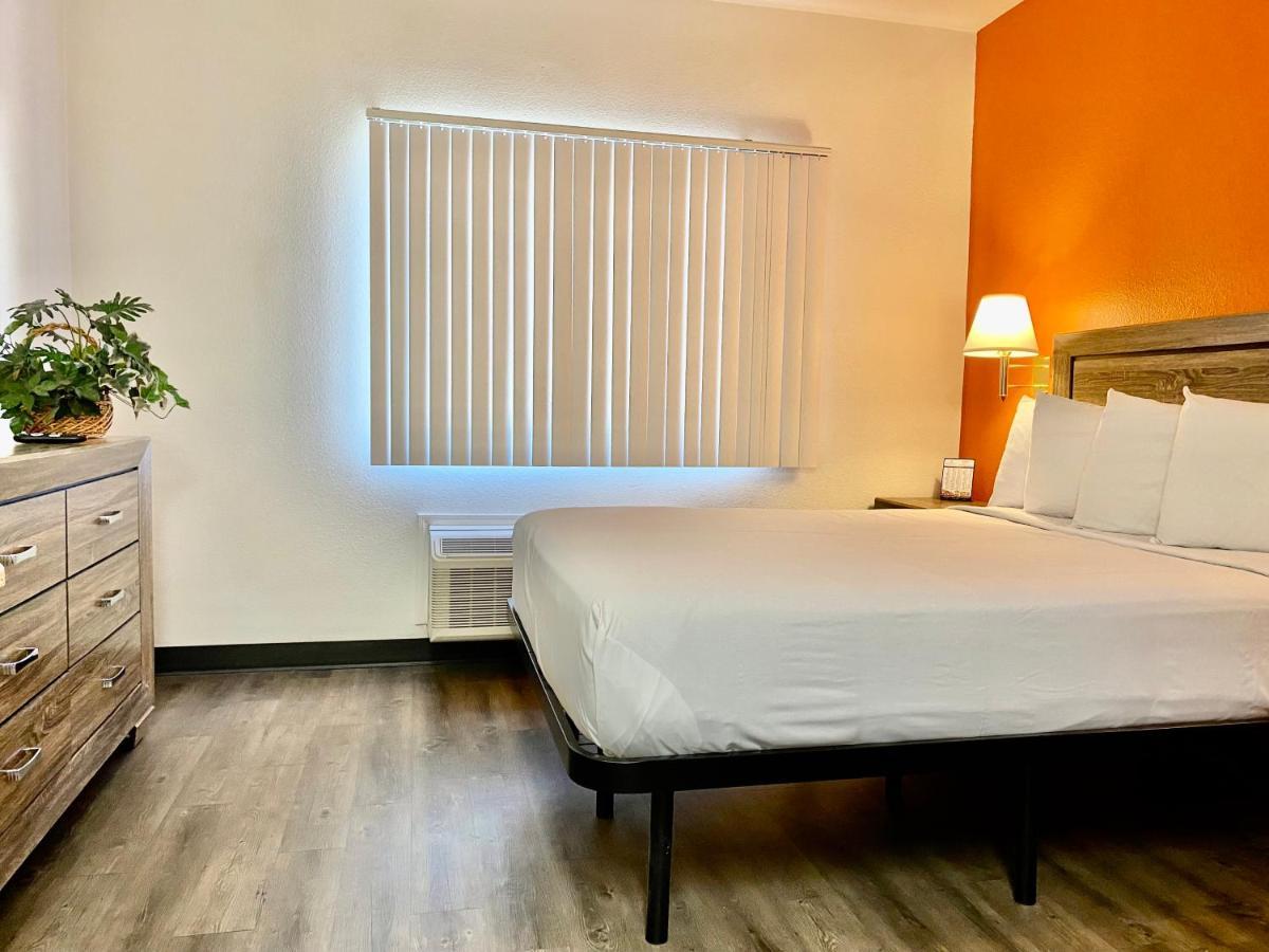 Siegel Select Flamingo Motel Las Vegas Bagian luar foto